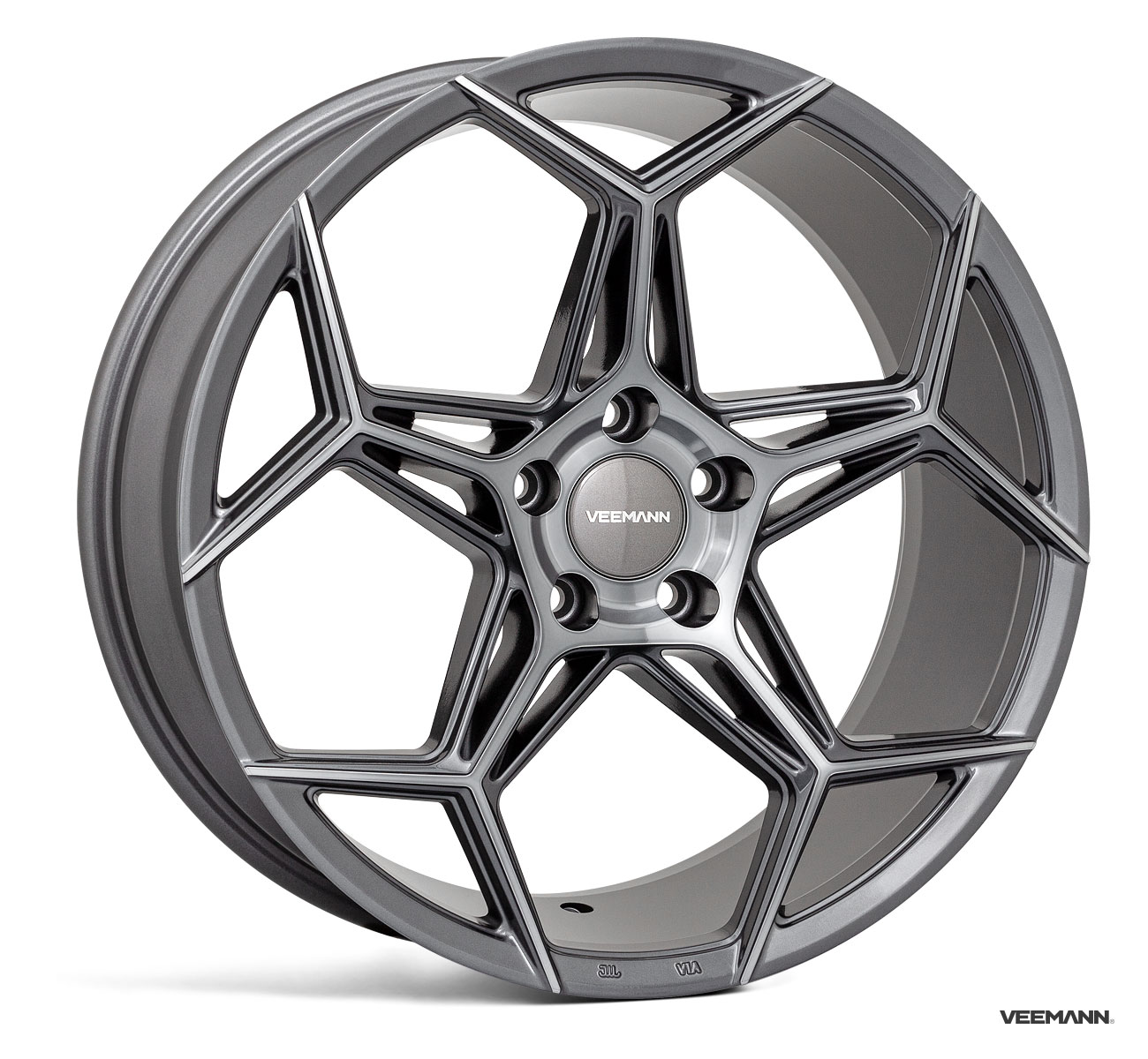 NEW 18  VEEMANN V FS40 ALLOY WHEELS IN GRAPHITE SMOKE MACHINED WITH WIDER 9  REARS